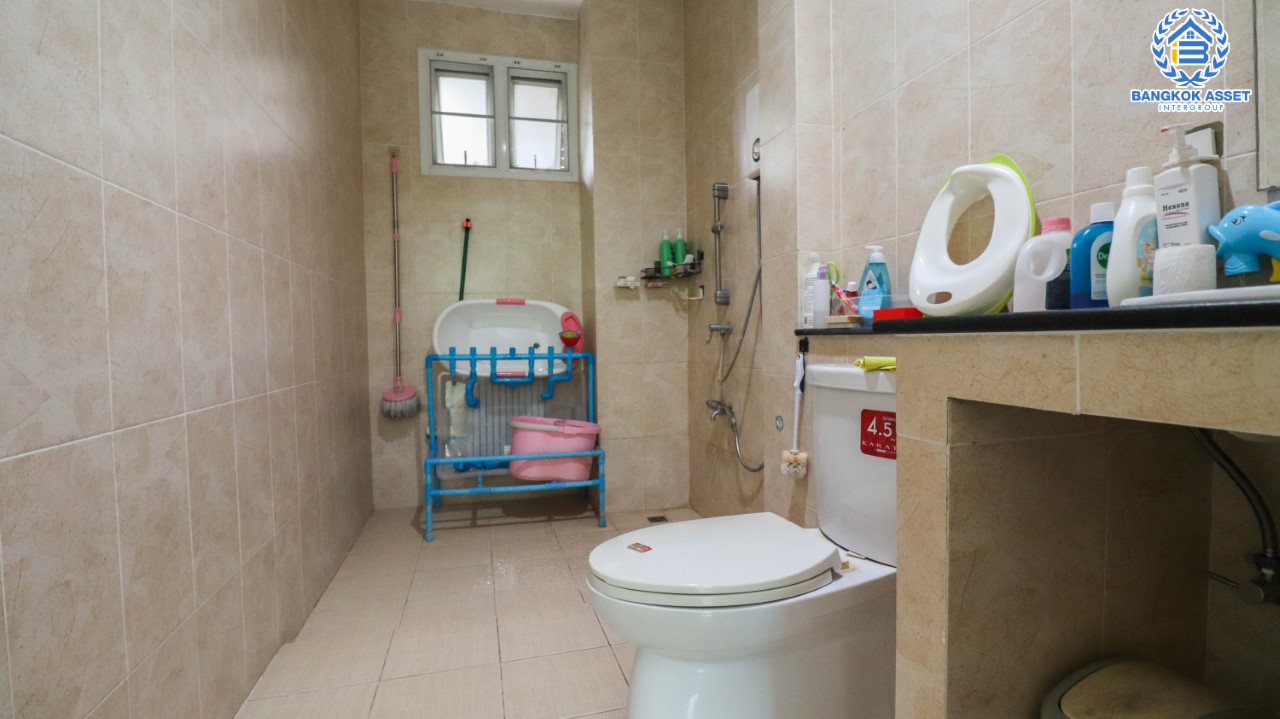 *****บ้านเดี่ยวมือสอง ม.บ้านสุขสบาย เอกชัย-บางบอน เนื้อที่ 110.5 ตร.ว. ฟังก์ชัน 4 ห้องนอน 3 ห้องน้ำ จอดรถได้ 4 คัน พื้นที่ใช้สอยเยอะถึง 194 ตร.ม. บนทำเลศักยภาพ เชื่อมต่อหลายเส้นทาง ใกล้เซ็นทรัลพระราม2 จุดขึ้นทางด่วน "พระราม2"